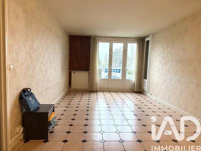 Appartement - 80 m² - 4 pièces