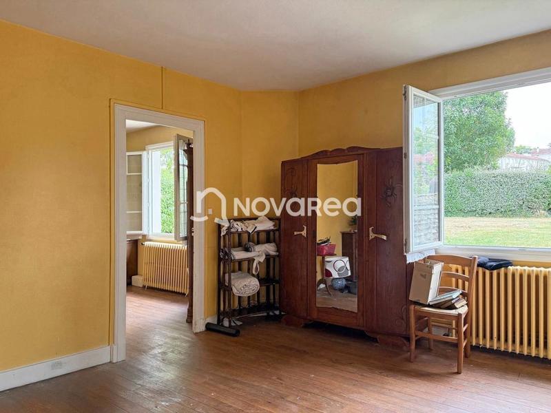 Maison - 195 m² - 8 pièces