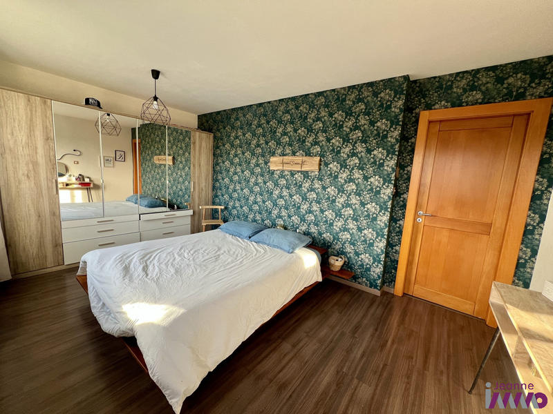 Maison - 190 m² - 7 pièces