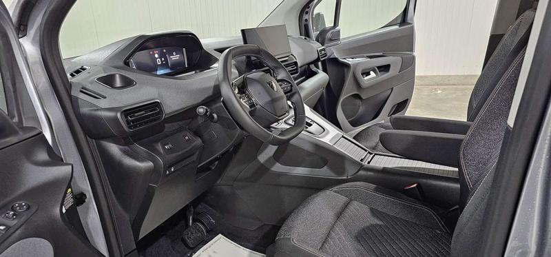 Peugeot Rifter Taille m BlueHDi 130 s&amp;S Eat8 Allure N1