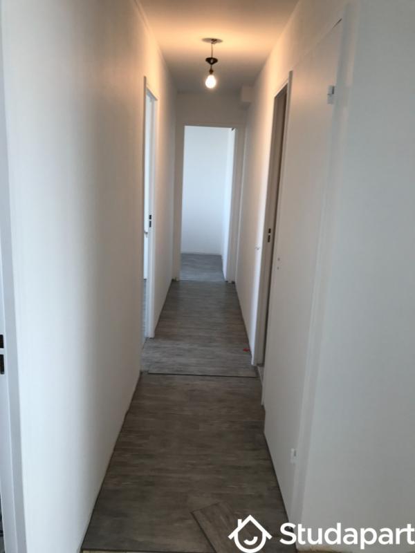 Chambre - 9 m² - 1 pièce