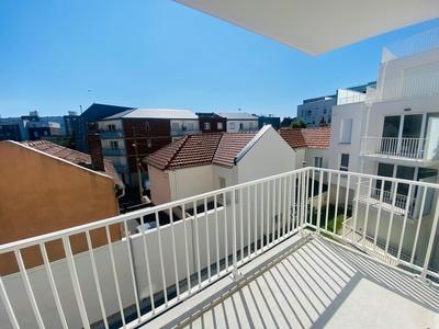 Appartement - 90 m² - 4 pièces