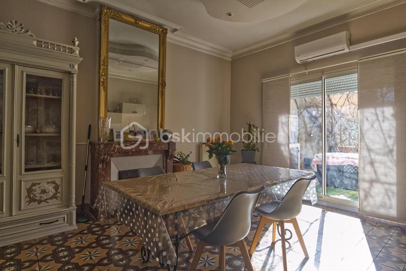 Maison de ville - 157 m² - 7 pièces