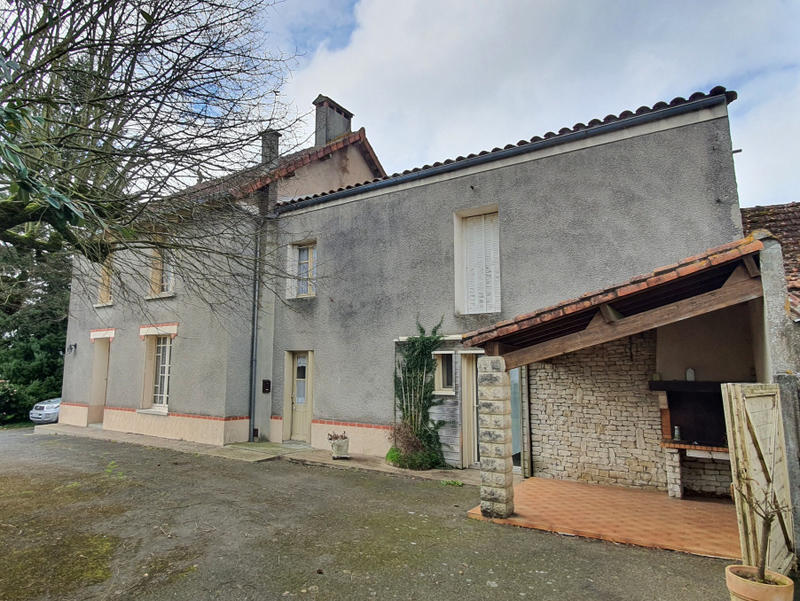 Maison - 167 m² - 6 pièces
