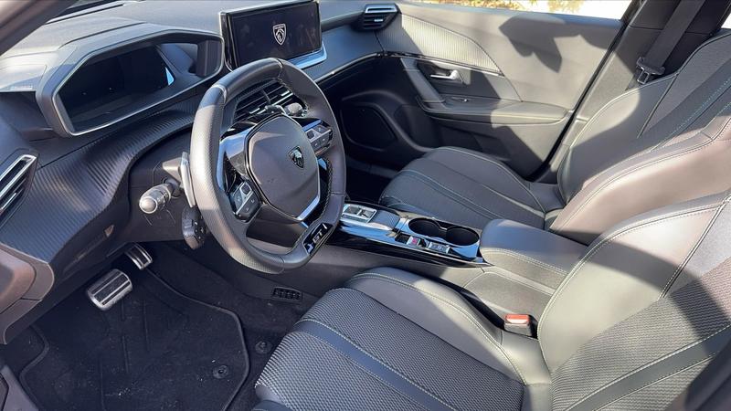 Peugeot 2008 II 1.2 Hybrid 136 e-Dsc6 Gt