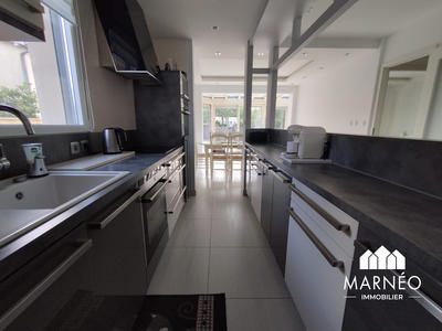 Maison contemporaine - 120 m² - 6 pièces