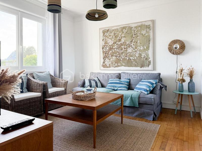 Maison - 91 m² - 5 pièces