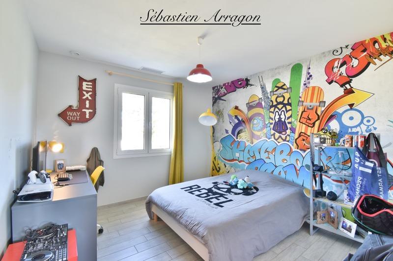 Maison - 195 m² - 5 pièces