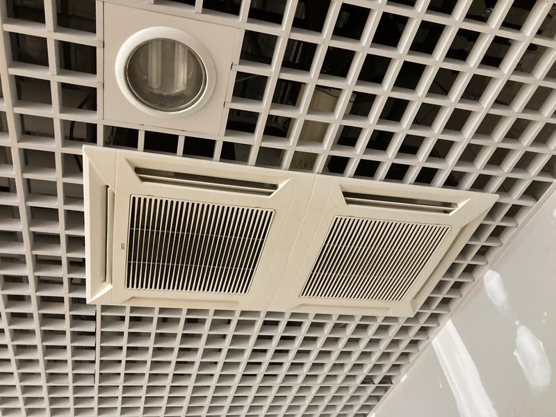 Local commercial - 85 m²