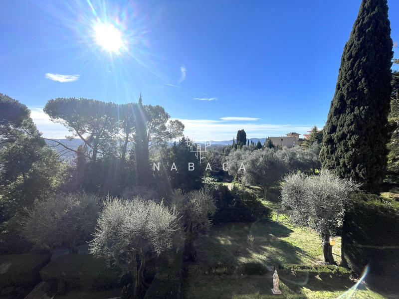 Appartement - 62 m² - 2 pièces