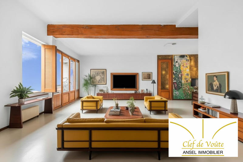 Maison - 152 m² - 6 pièces