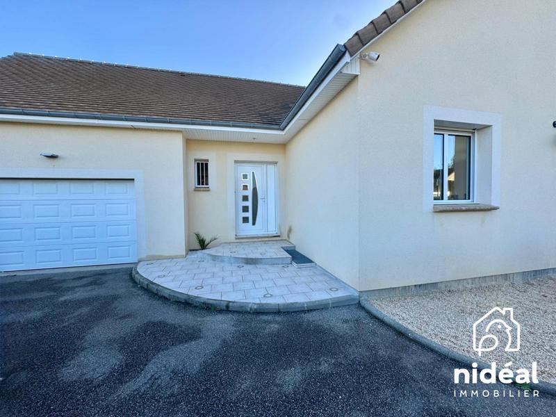 Maison - 193 m² - 6 pièces