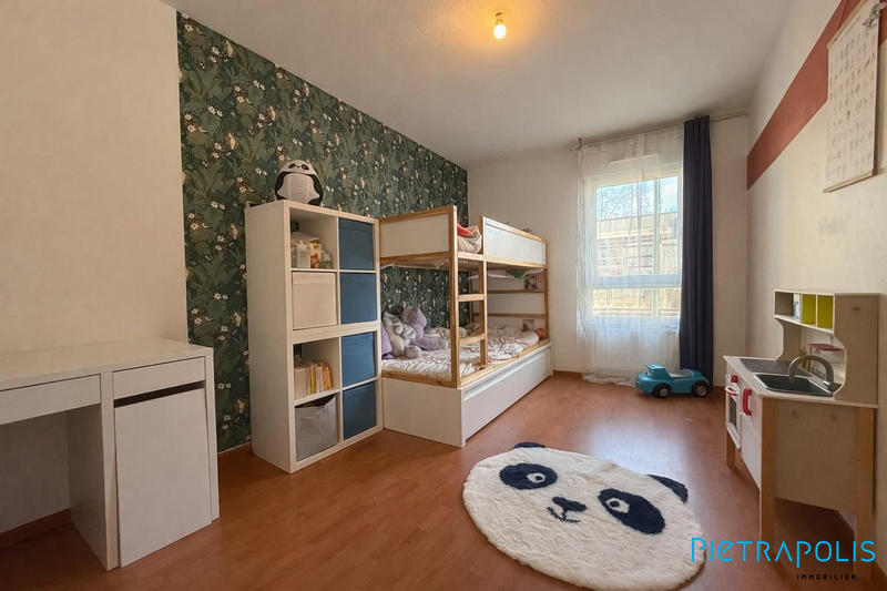 Appartement - 87 m² - 4 pièces