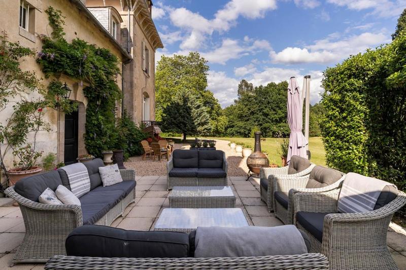 Demeure - 508 m² - 16 pièces