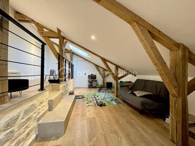 Maison - 278 m² - 10 pièces