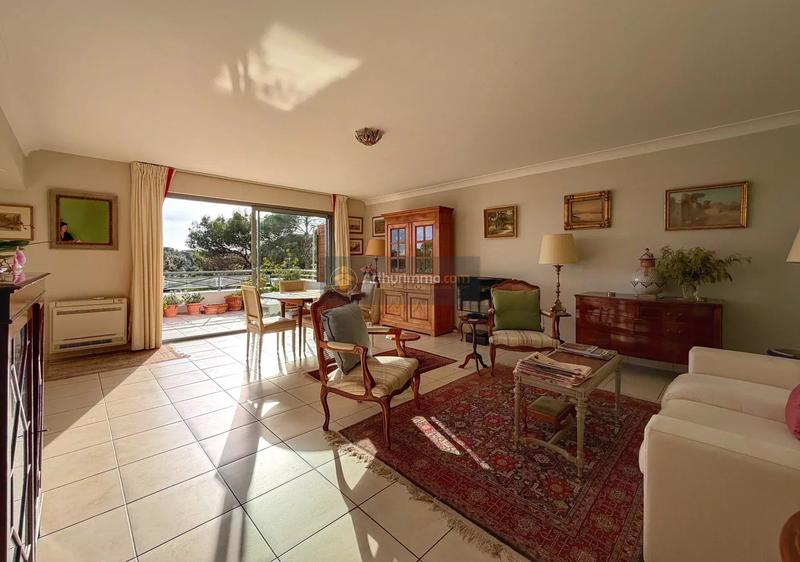 Appartement - 107 m² - 4 pièces