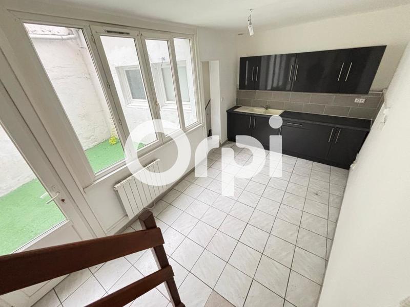 Maison - 101 m² - 5 pièces