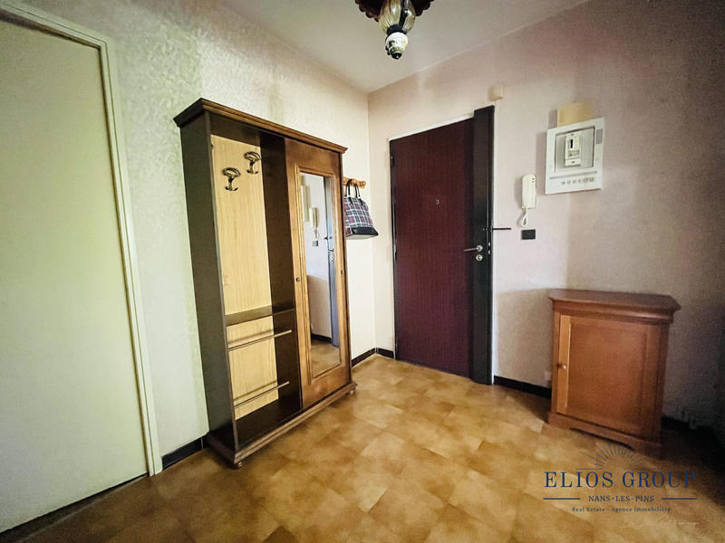 Appartement - 79 m² - 4 pièces