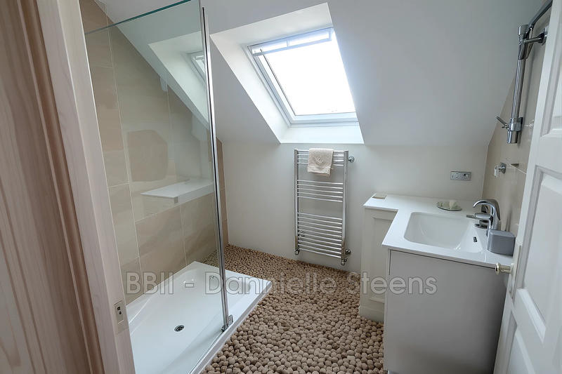 Maison - 186 m² - 5 pièces