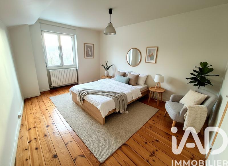 Maison - 108 m² - 5 pièces