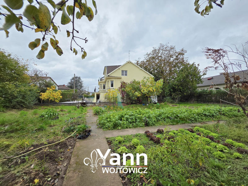 Maison - 135 m² - 6 pièces