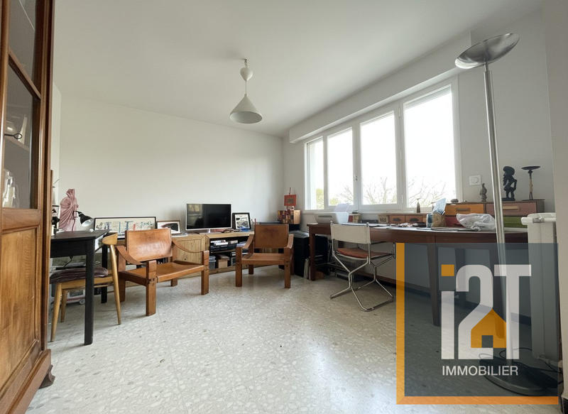 Appartement - 84 m² - 4 pièces