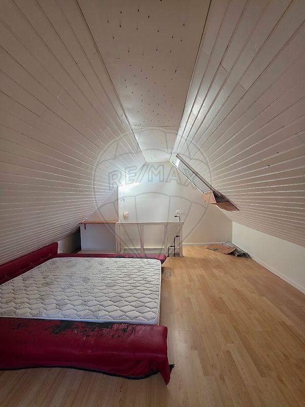 Maison - 141 m² - 5 pièces