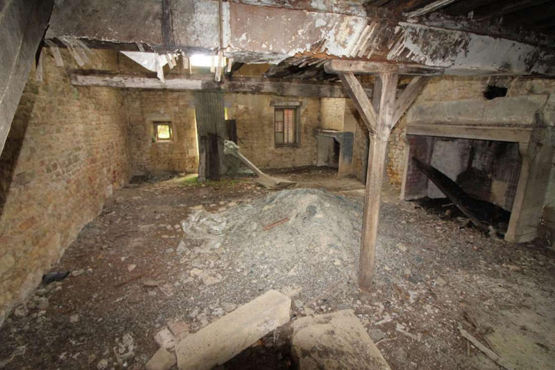 Maison - 150 m² - 3 pièces