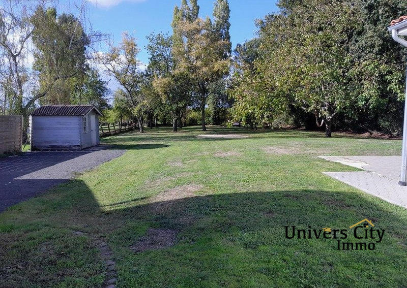 Maison - 171 m² - 7 pièces