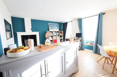 Maison - 101 m² - 4 pièces