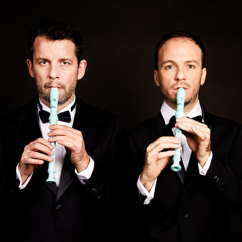 Alexis Hk &amp; Benoit Dorémus