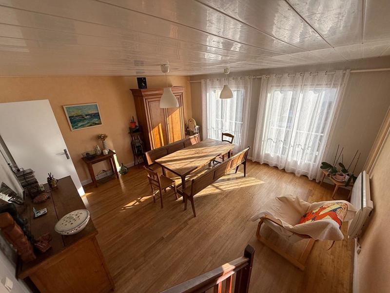 Maison - 130 m² - 7 pièces