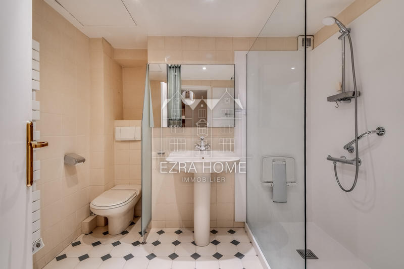 Appartement - 144 m² - 4 pièces