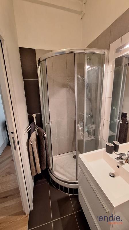 Appartement - 94 m² - 4 pièces