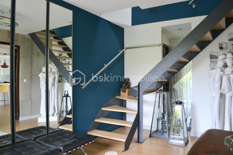 Villa - 185 m² - 6 pièces