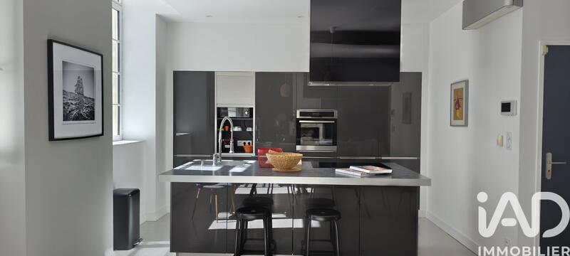 Appartement - 155 m² - 6 pièces