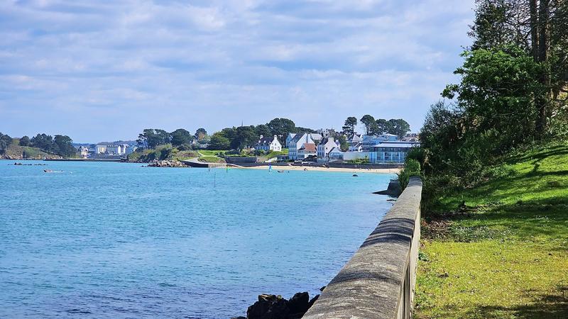 Maison contemporaine - 80 m² - 5 pièces