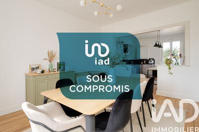 Maison - 209 m² - 7 pièces