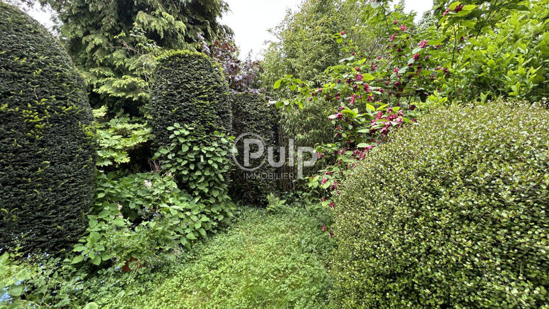 Maison - 197 m² - 8 pièces