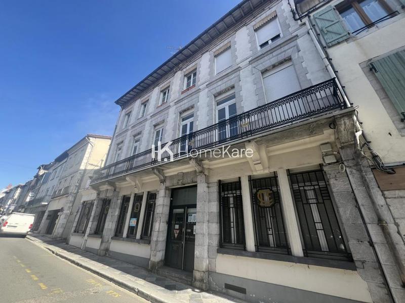 Local commercial - 110 m² - 5 pièces