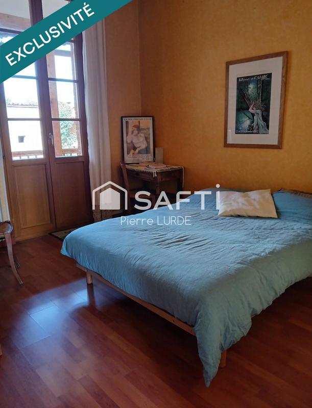 Maison - 180 m² - 7 pièces