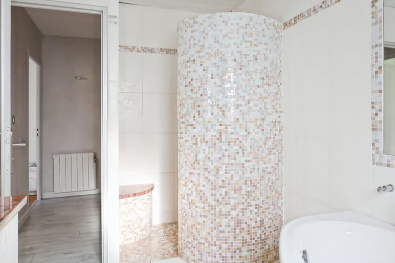 Maison - 195 m² - 8 pièces