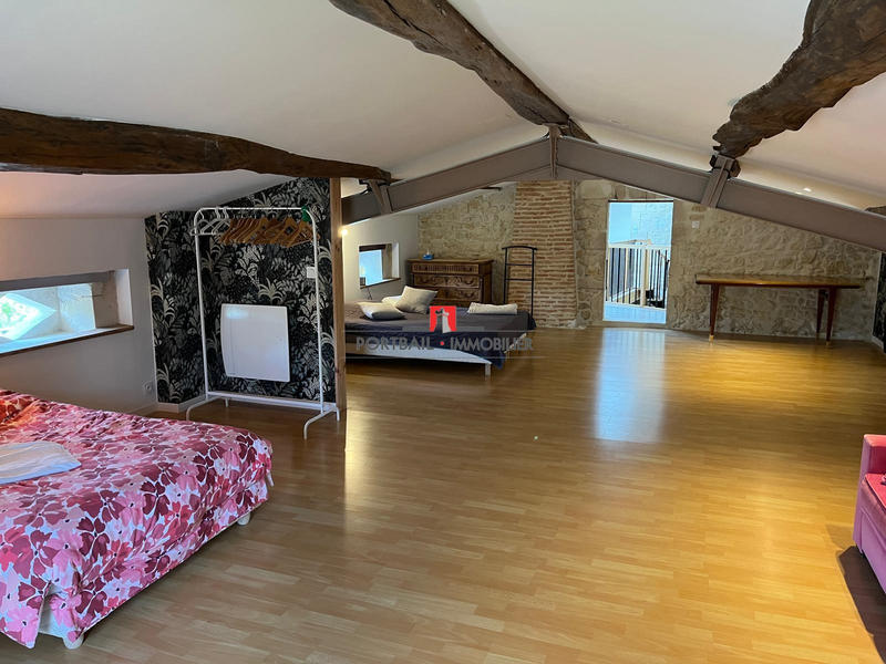 Maison - 229 m² - 5 pièces