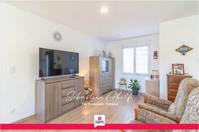 Maison - 114 m² - 5 pièces