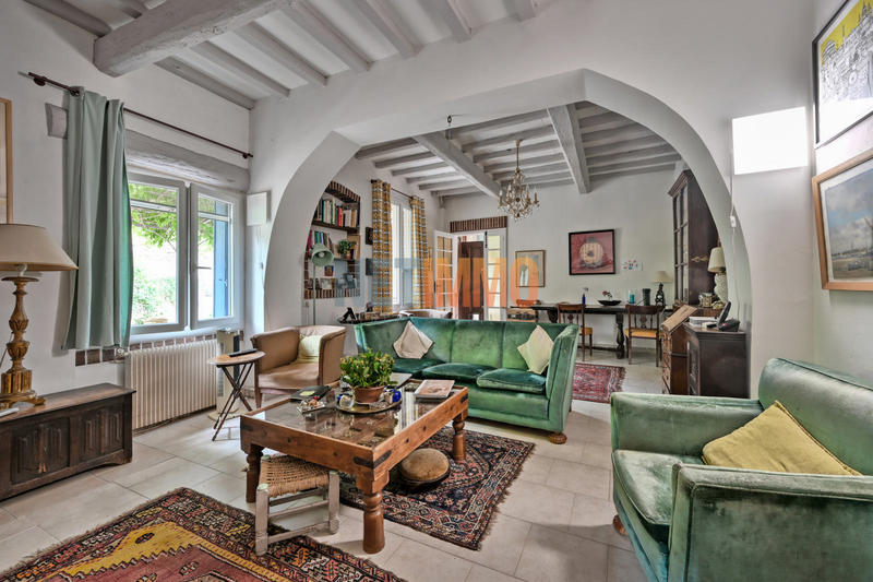 Maison - 195 m² - 8 pièces