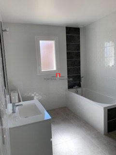 Maison contemporaine - 86 m² - 4 pièces