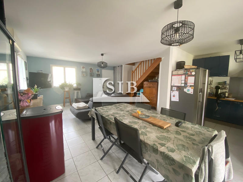 Maison - 120 m² - 6 pièces