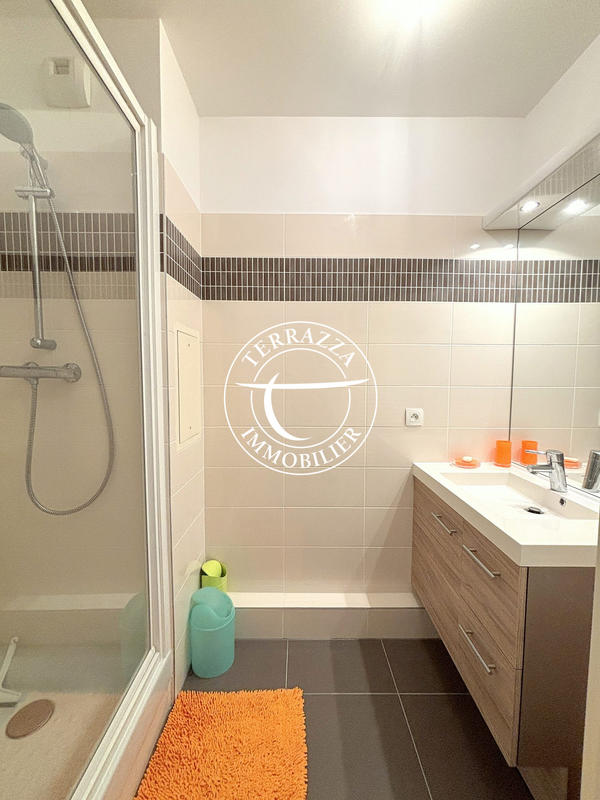 Appartement - 87 m² - 4 pièces