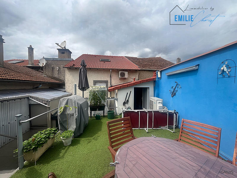 Maison - 176 m² - 6 pièces