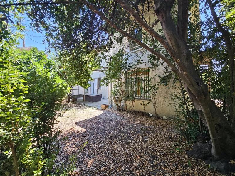 Maison - 152 m² - 9 pièces